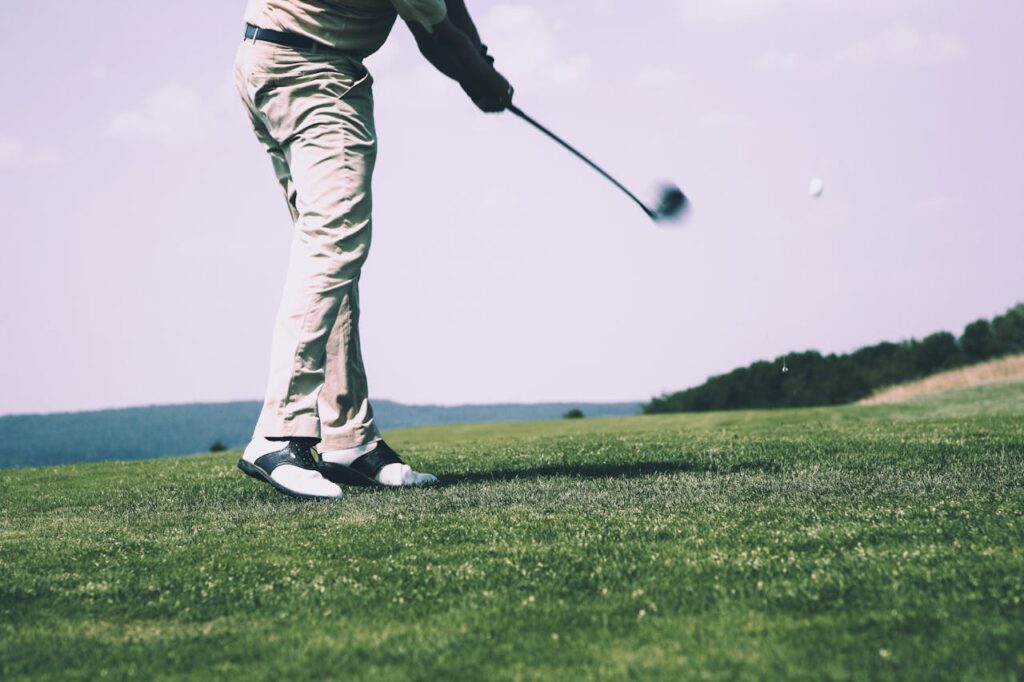 Hoe heet bij golfen een score van een slag boven par?