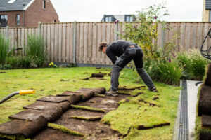 DIY: zelf graszoden leggen in 6 eenvoudige stappen