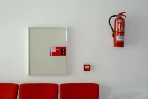 Veiligheid eerst: waarom een brandwacht onmisbaar is bij je volgende grote project